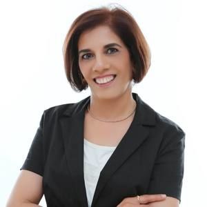 Meet your Posher, Razia